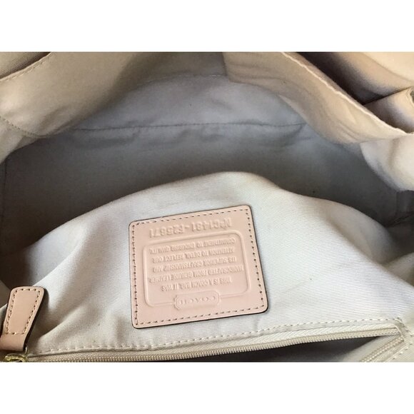 COACH Peyton Domed Satchel Bag Leather F25671 - Picture 4 of 16